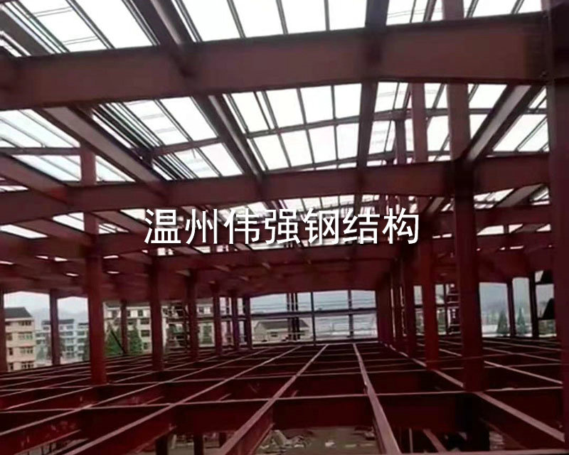 鋼結(jié)構(gòu)