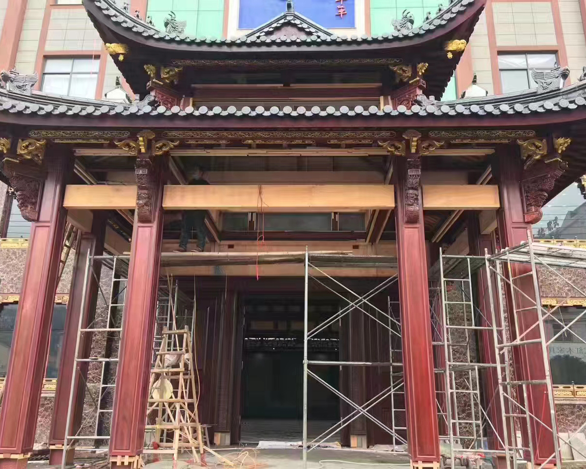 新中式鋼木結(jié)構(gòu)門(mén)庭