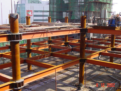 鋼結(jié)構(gòu)